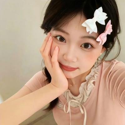 玉米田的小孩